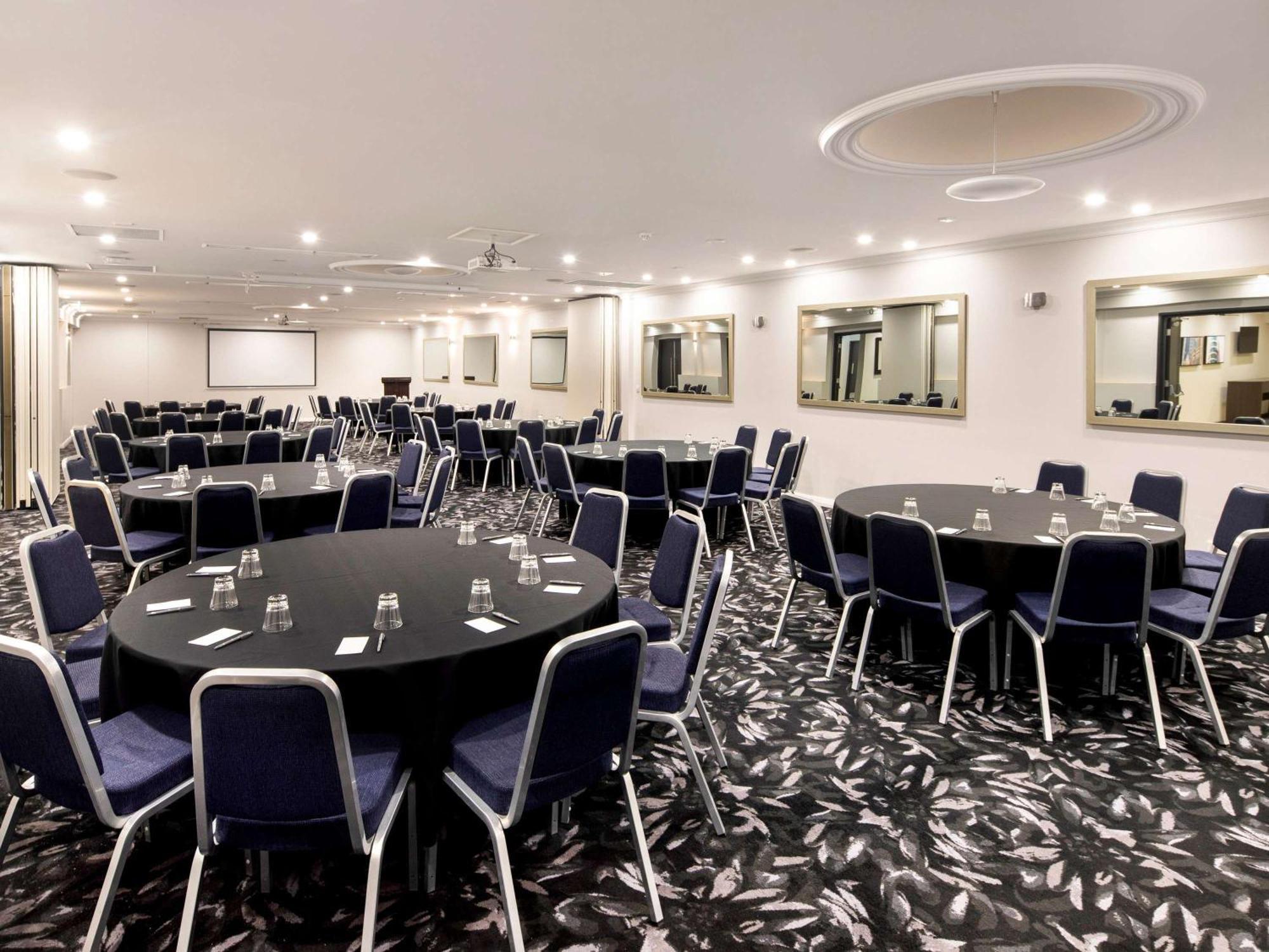Mercure Perth On Hay Exterior photo